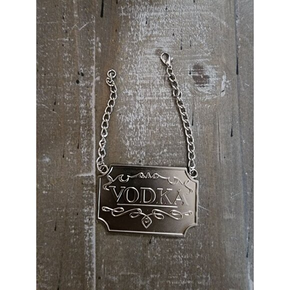 Vintage Style Silver toned  Liquor Decanter Label Tag Vodka With Chain - Picture 2 of 4